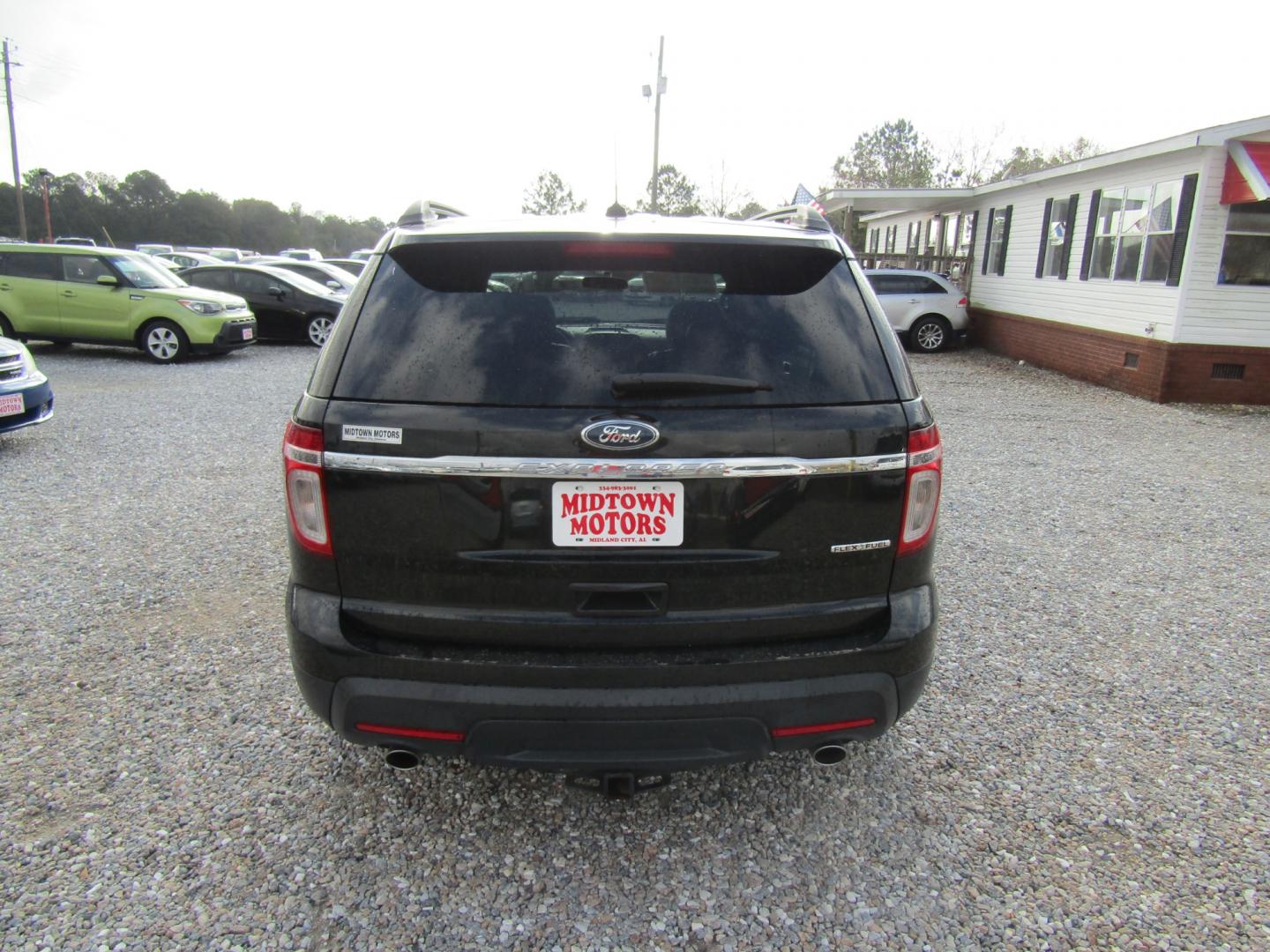 2013 Black /Black Ford Explorer Base FWD (1FM5K7B82DG) with an 3.5L V6 DOHC 24V engine, Automatic transmission, located at 15016 S Hwy 231, Midland City, AL, 36350, (334) 983-3001, 31.306210, -85.495277 - Photo#6